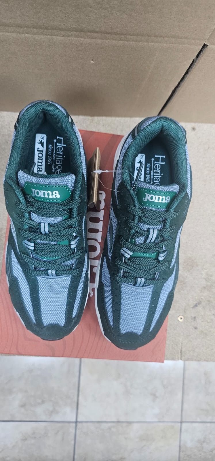 Joma green and white sneakers image 2