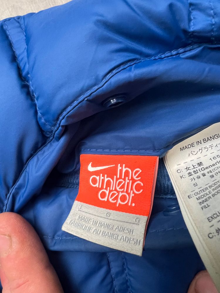 Nike Sleeveless Puffer Vest Double face  3