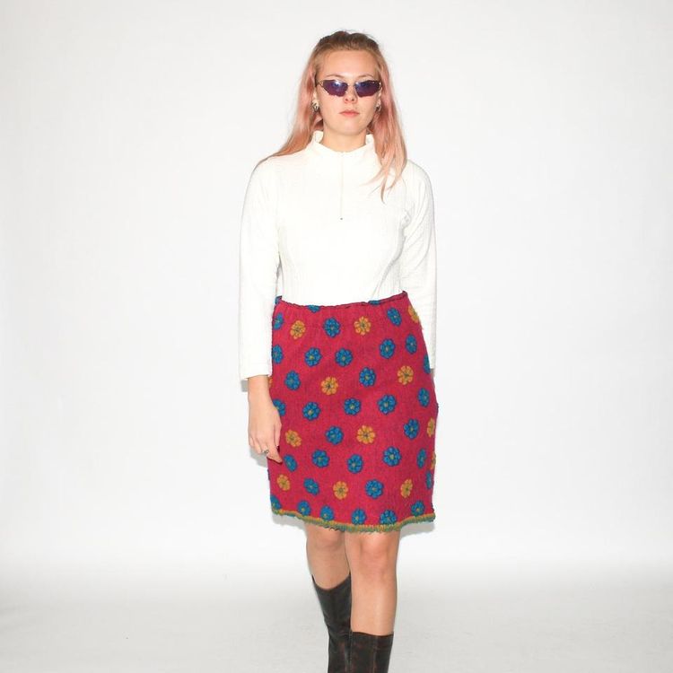 Vintage 90s floral wool midi skirt in pink image 4