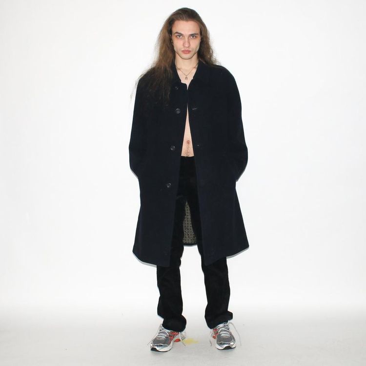 Vintage 90s BUGATTI classic warm mac trench coat in navy blue 4