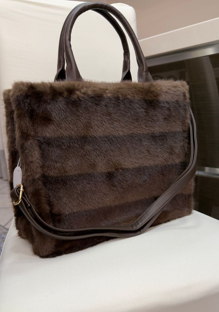 Brown Faux Fur Handbag With Leather Handles And Strap image 1