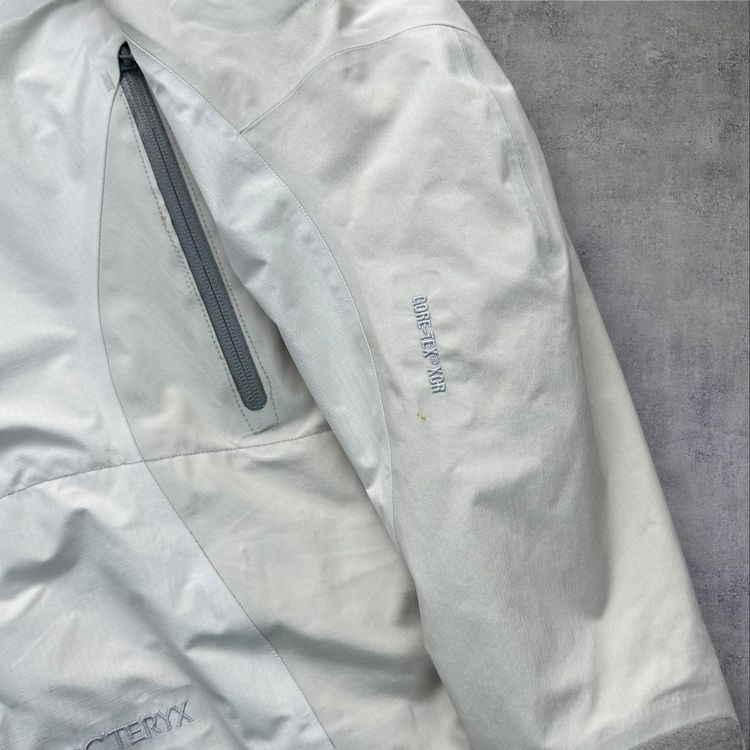 Vintage Arc'teryx Sidewinder Gore-Tex Ski Jacket Women's Large Cream Rare RRP £650 image 2
