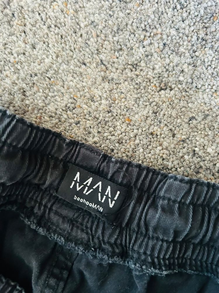 Boohooman Black Cargo Jogger Pants image 2
