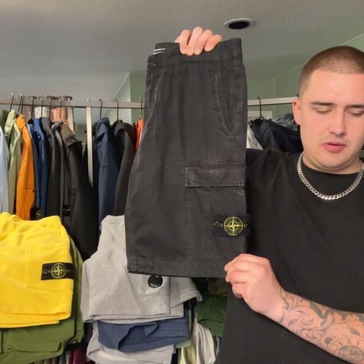 Stone Island SI Black cargo shorts 32w 473134 product image