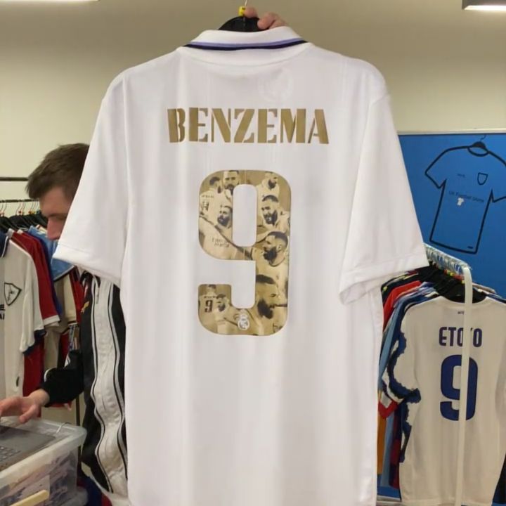 Adidas Originals 22 23 REAL MADRID HOME ADIDAS SHIRT BALLON D'OR BENZEMA 9 MEDIUM product image