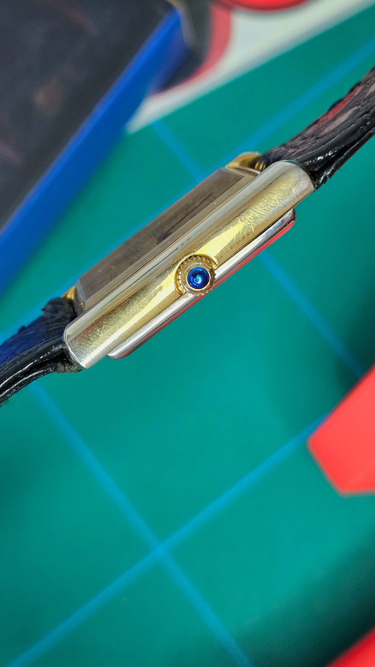 Immagine di Corteal Rectangular Wristwatch With Leather Strap 4