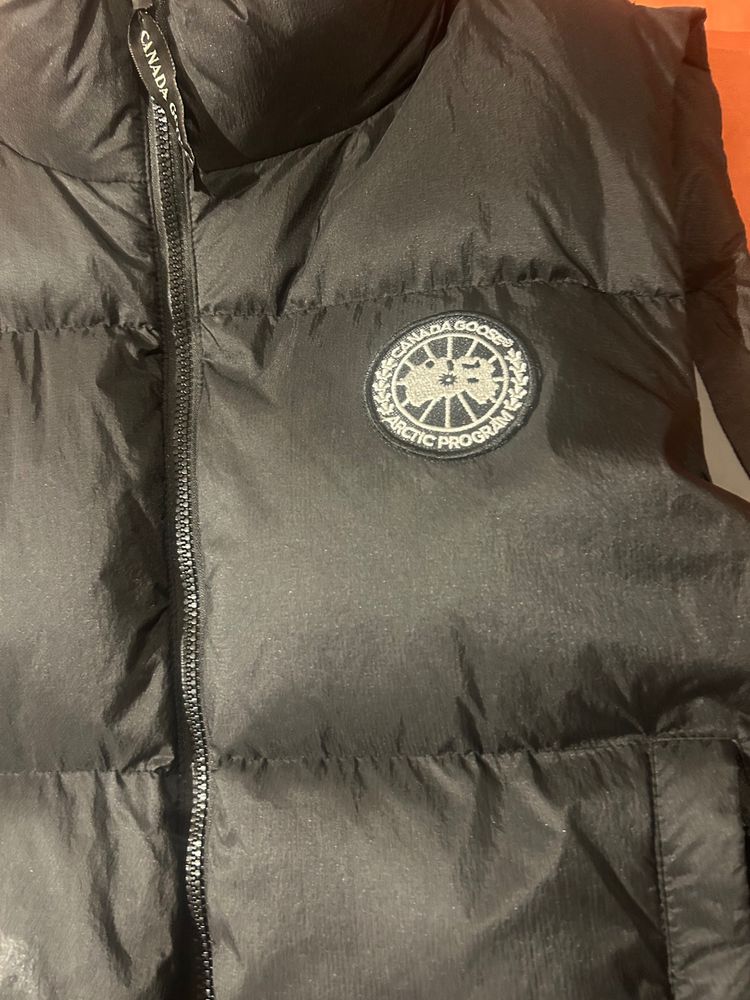 Canada Goose Black Puffer Vest image 2