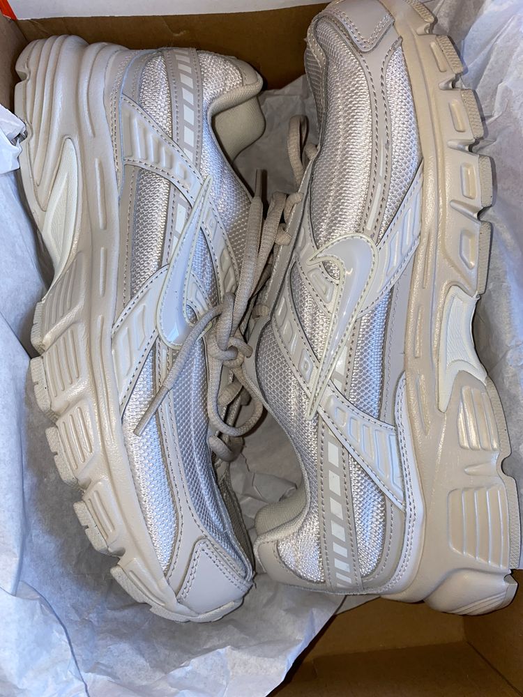 #15 Nike trainers uk6.5 