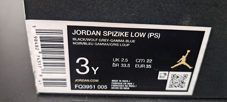 Jordan Spizike Low (PS) UK2.5 EUR 35 Black. Wolf Grey Blue Brand New Box No Lid image 6