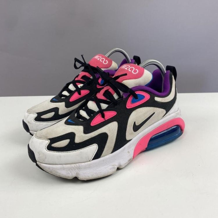 Nike air 200