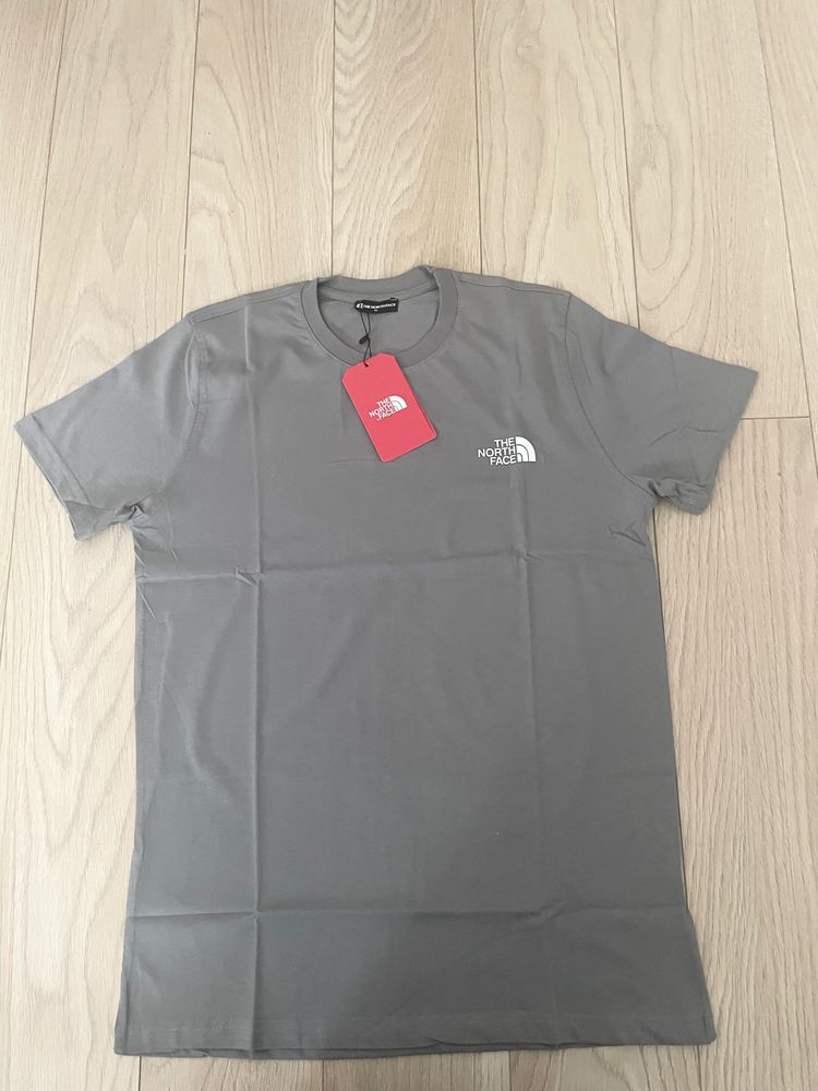The North Face Grey T-Shirt medium  image 1