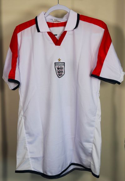 Grade B #7 England Euro 2004 Football Home Shirt 1