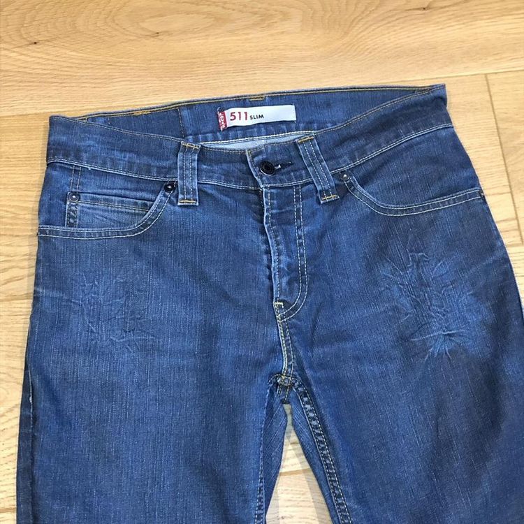 Vintage Levis Jeans image 4