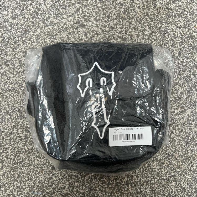 Trapstar Trapstar 1.0 Shoulder Man Bag  Perfect Condition  Never Used  Great Trapstar Bag  Comes In Original  product image