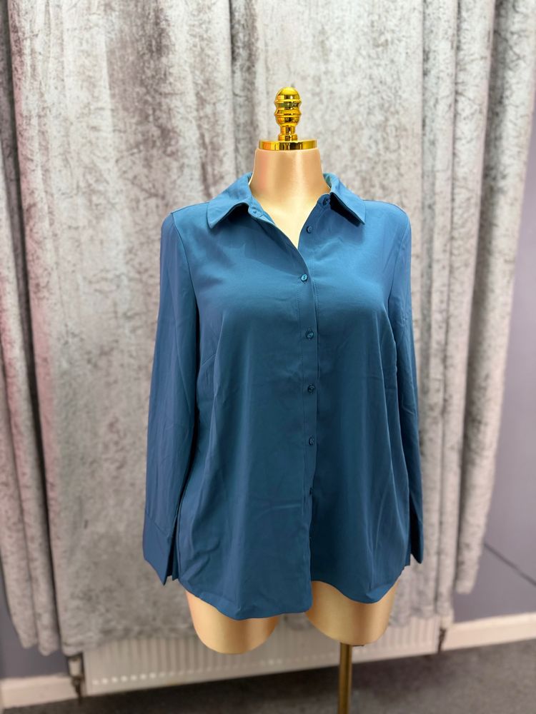 Nina Leonard Blue Pleated Back Blouse