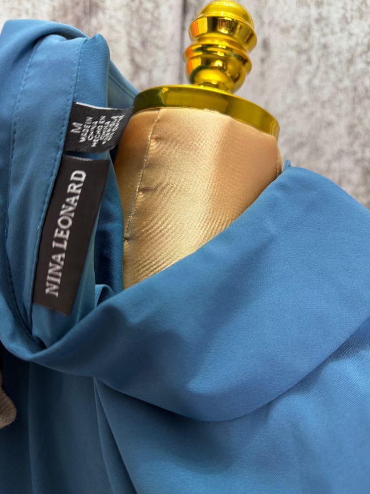 Nina Leonard Blue Pleated Back Blouse image 3