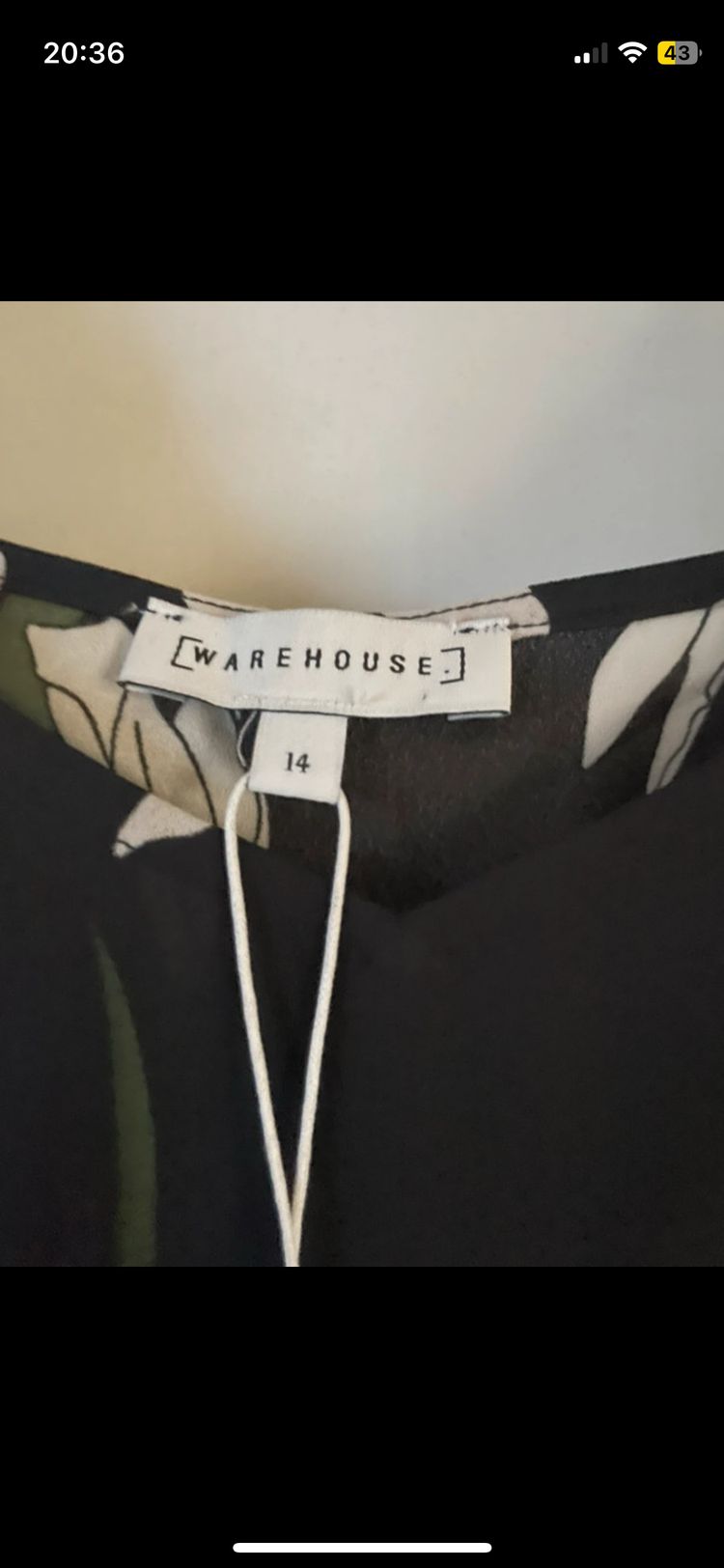 Warehouse floral top size 14 2