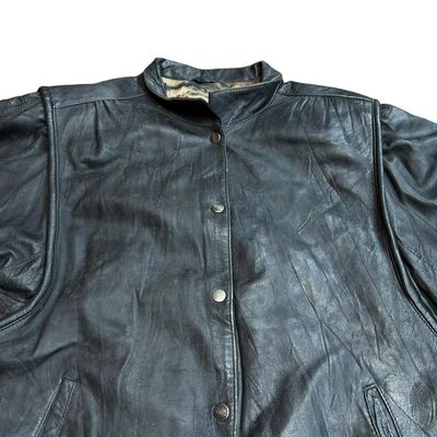 LEATHER JACKET 3