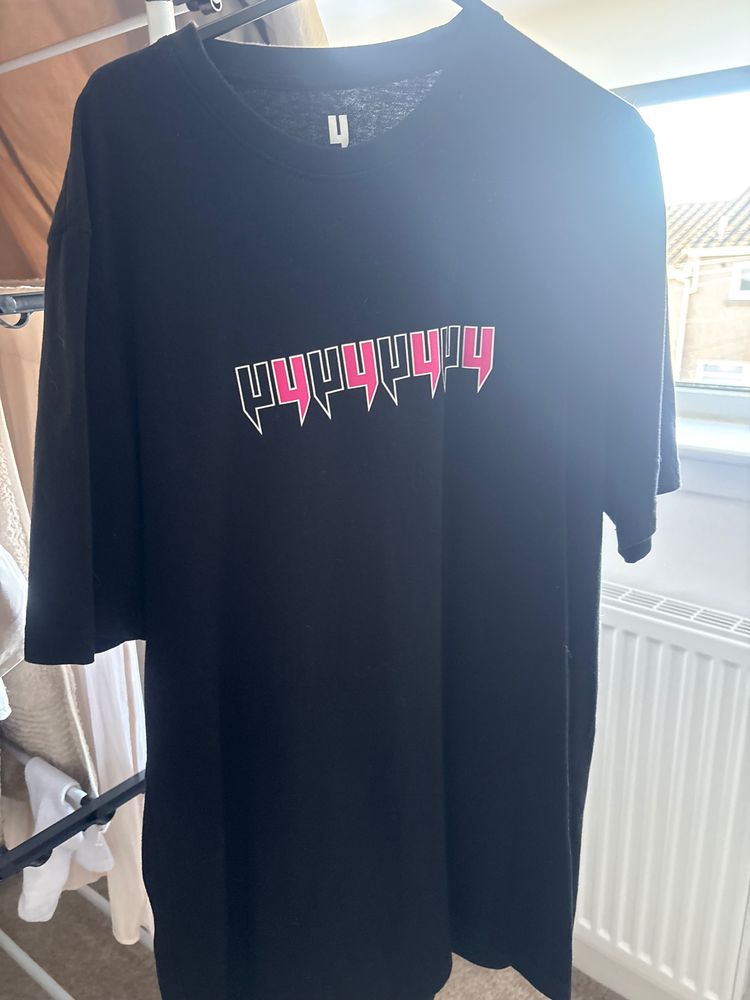 Black Yelir T-Shirt With Graphic Print