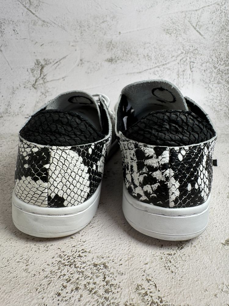 Woden Jane Snake Sneakers - Size 6 image 3