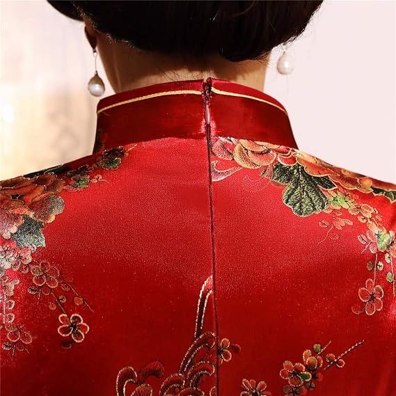 Red Floral Traditional Chinese Top With Black Skirt obraz 3