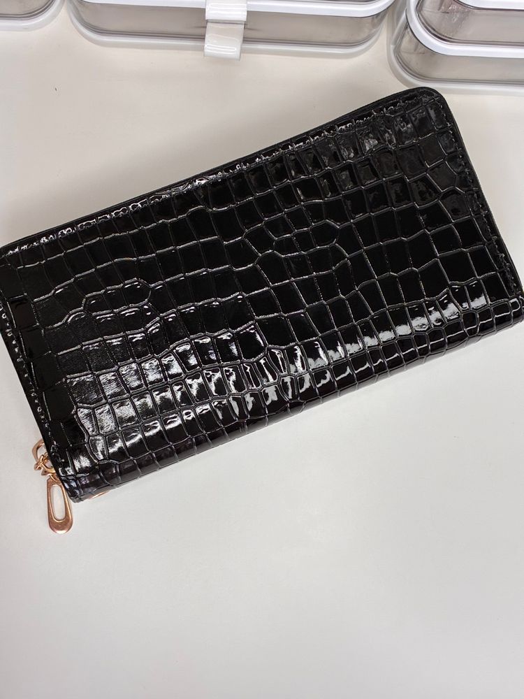 Black Crocodile Pattern Wallet