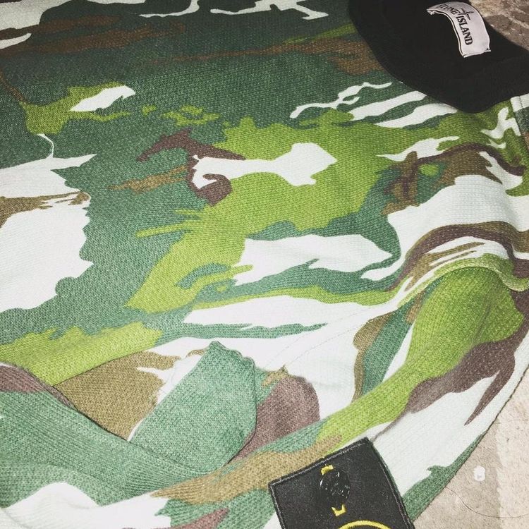 Stone Island Stone island flowing camo size medium, absolute grail and hard to find on my collectors wish list, i product image