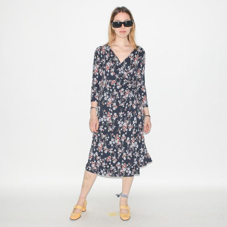 Vintage 90s floral print summer midi dress in black image 1