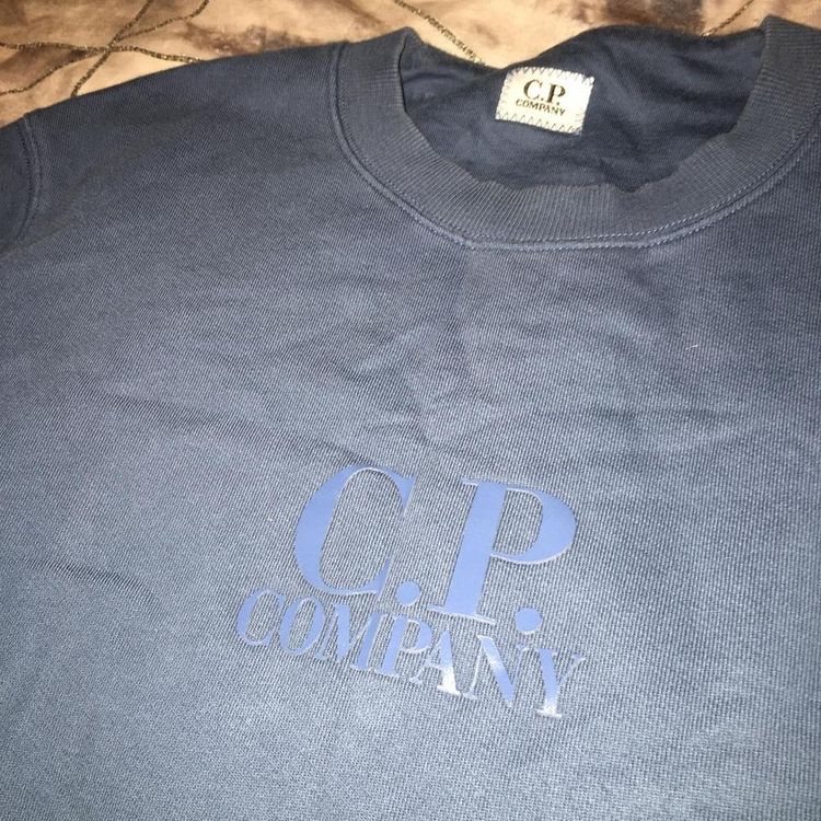 CP Company Cp company rubberised logo text xl sweater, worn twice in mint condition product image