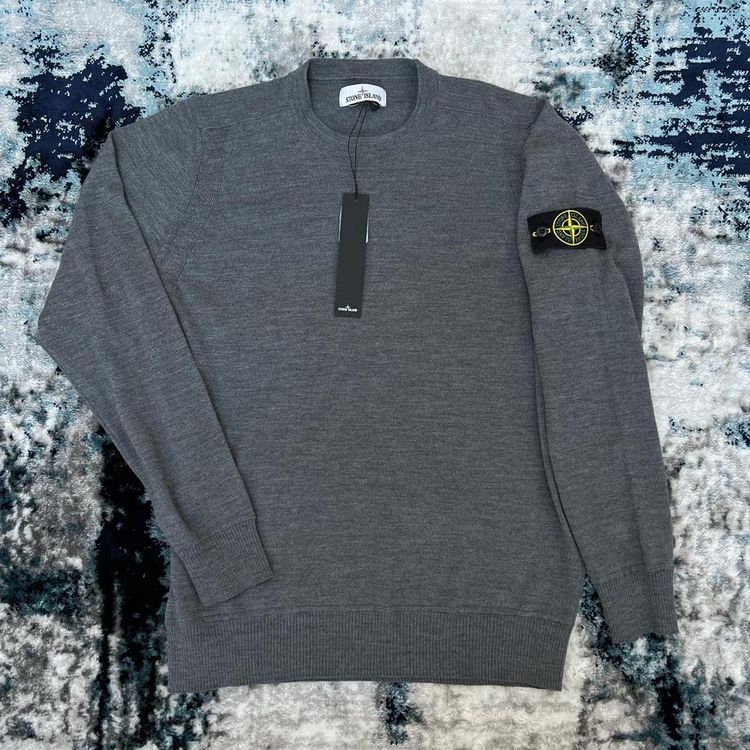 Stone Island Stone Island Crewneck Grey  Brand New With Tags  Perfect Other Than Tiny Tear Under Arm Pit  RRP £25 product image