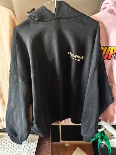 Essentials Fear Of God Black Hoodie