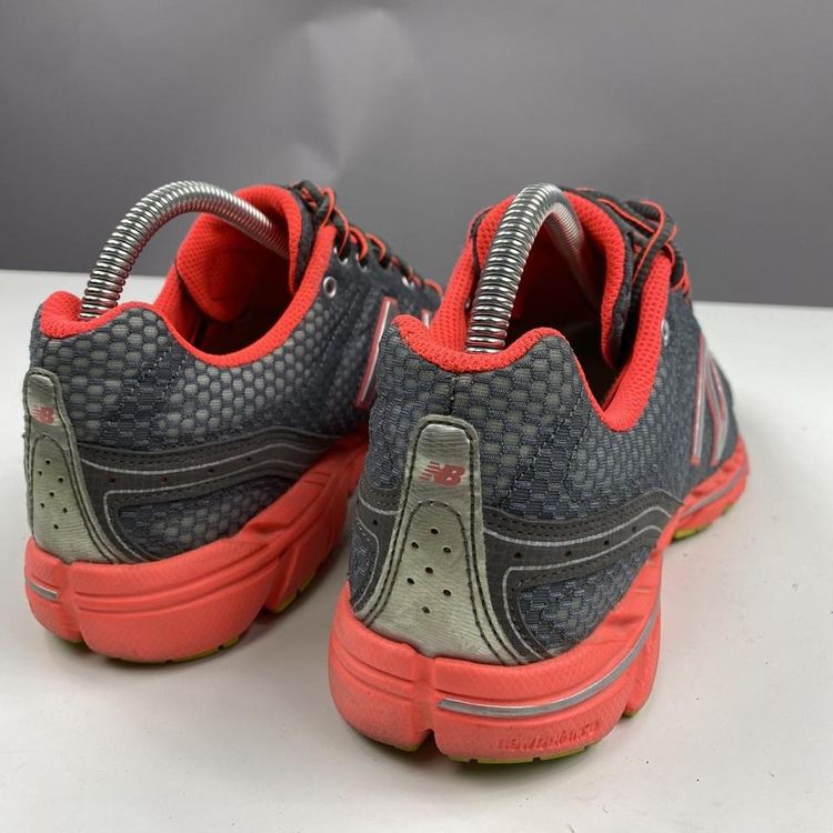 New balance shoes 590 v2 image 3