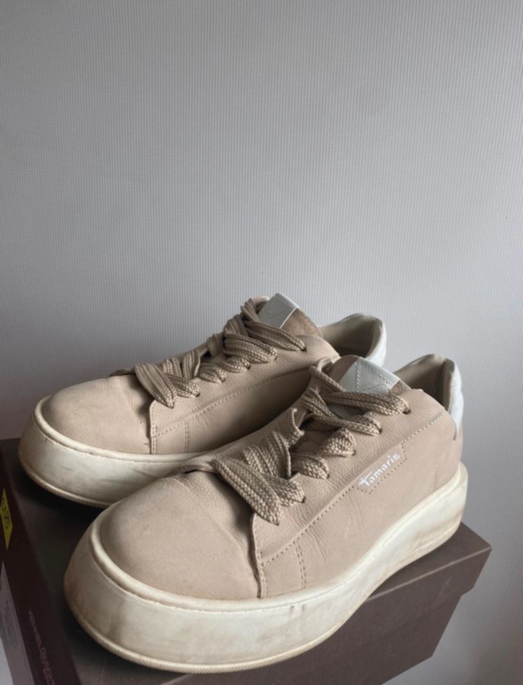 Tamaris Beżowe buty damskie rozmiar 42, wkładka 27cm 3