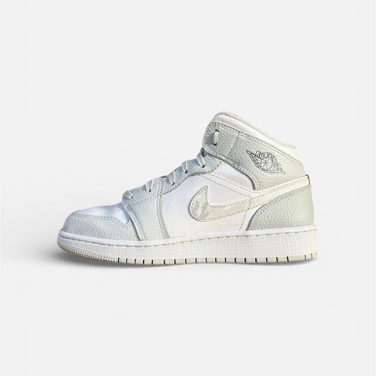 AIR JORDAN 1 Mid | GREY CAMO | 2020 | UK 5.5 image 1