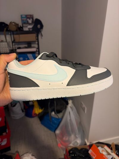Nike Low-Top Sneakers
