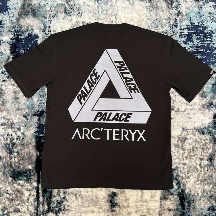 Palace Palace x Arcteryx Tee Black  Brand New  Never Worn  Amazing Arcteryx & Palace Piece  3M Reflective   product image