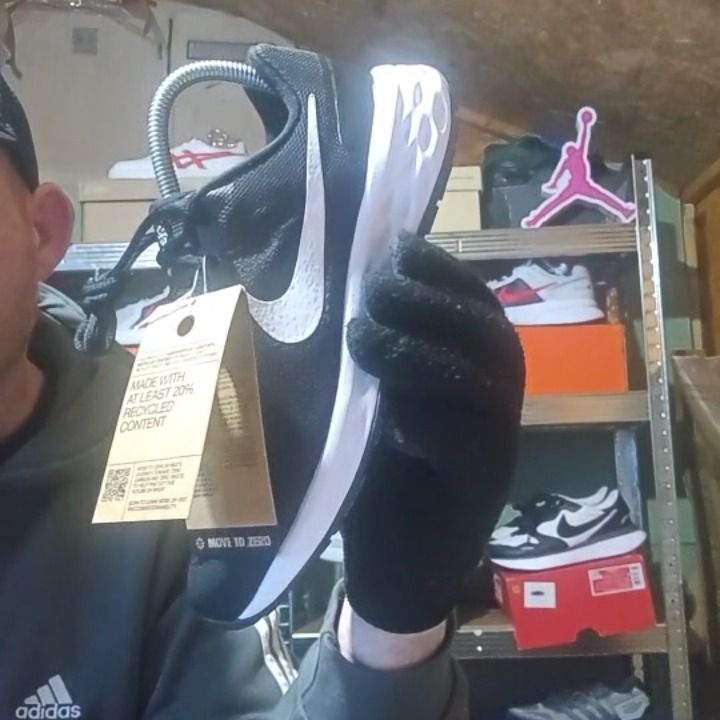 Nike NIKE REVLUTION 6 product image