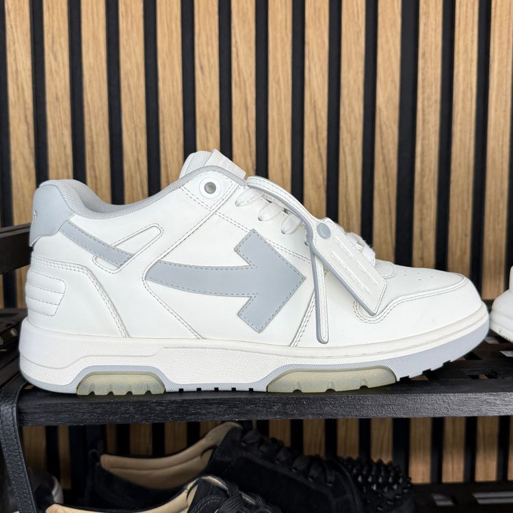 Off-White Out Of Office UK 11