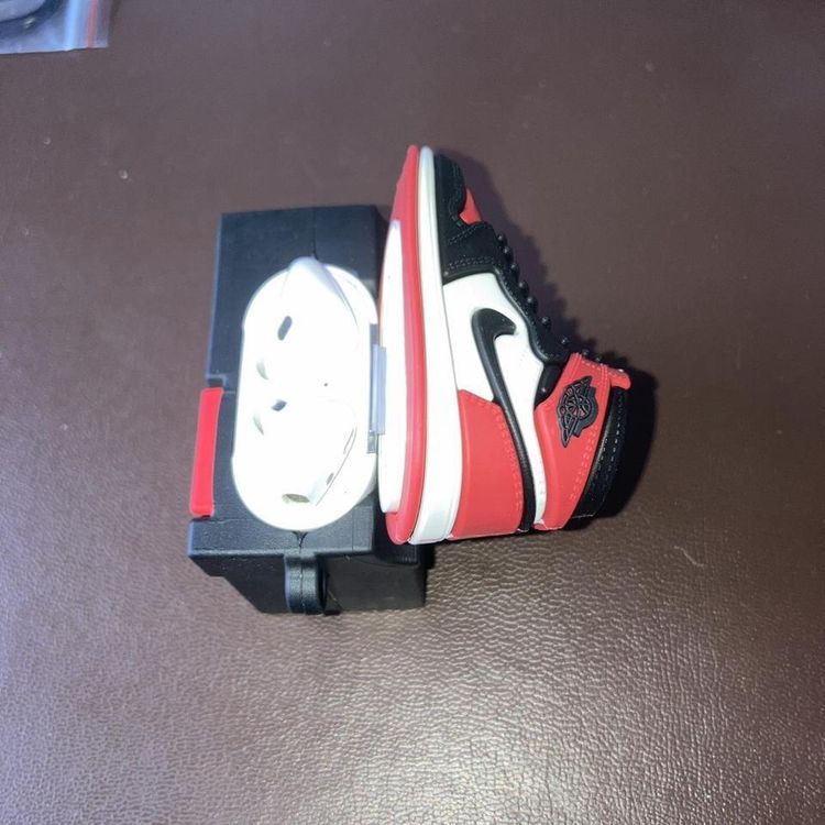 Nike air Jordan 1 red white and black silicone airpod case BRAND NEW IN bag 2