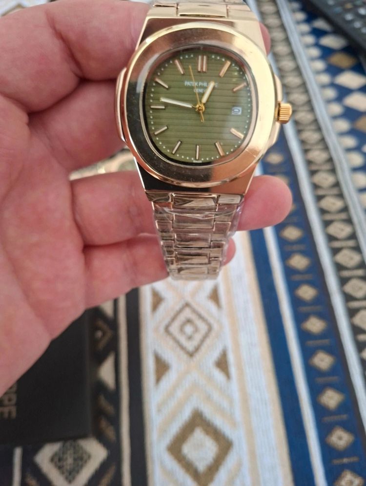 Reloj nuevo  image 1