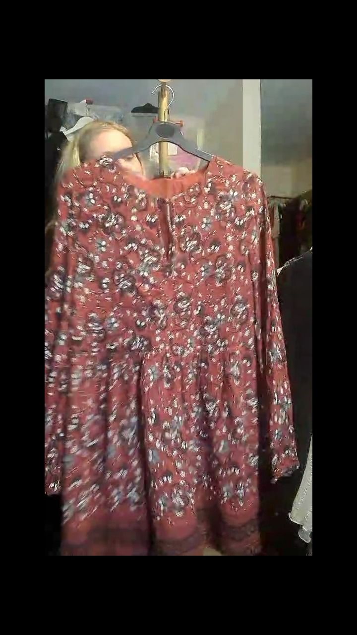 River Island River Island  - Size 16  - burgundy with pattens - preloved -  long sleeves -  product image