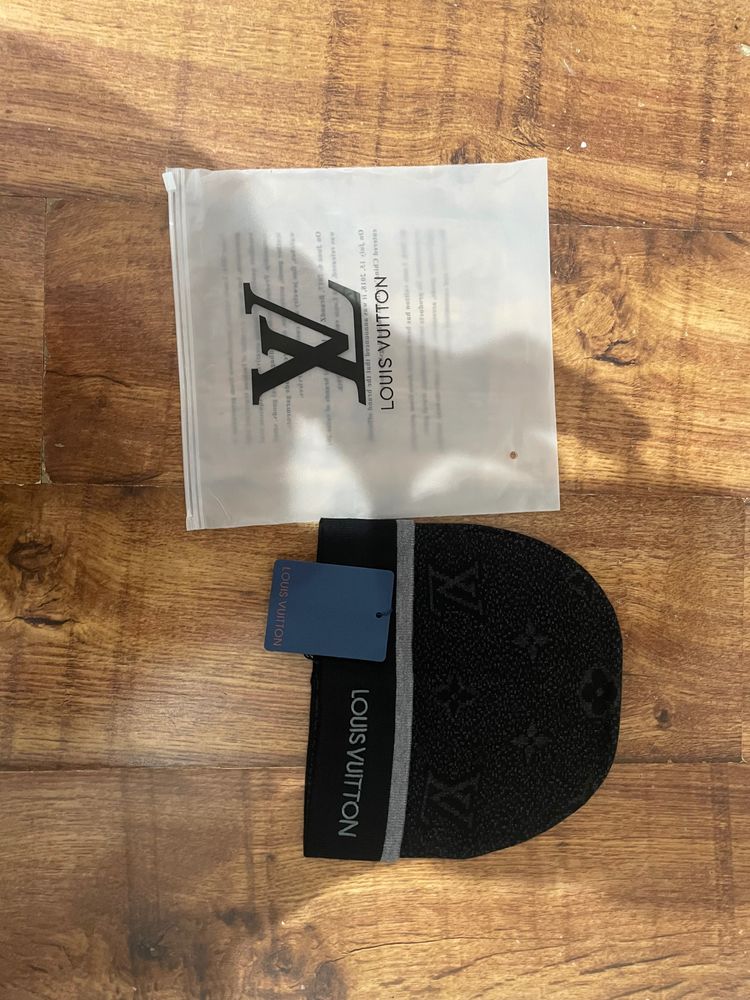 Louis Vuitton Black Beanie Hat image 3