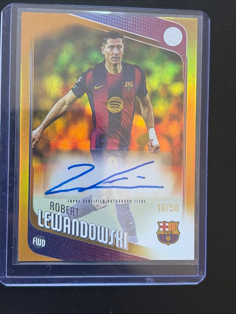 Immagine di 🔥Auto /50 Robert Lewandowski Topps Flagship Gold Foil🔥+Free 8 bit Trading Card 1
