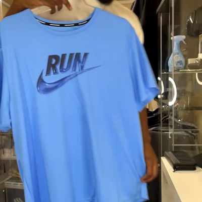Nike Graphic T-Shirt - XL - Brand New