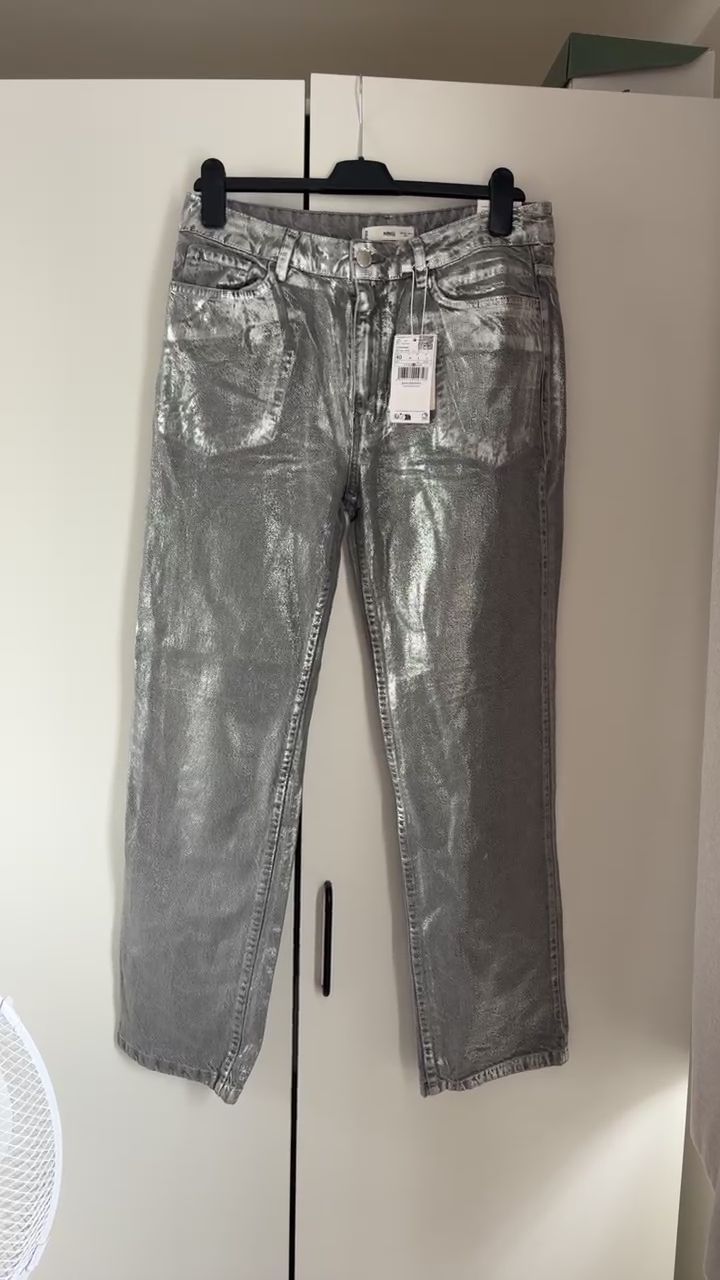 Immagine di Mango Metallic Straight-Leg Jeans 1