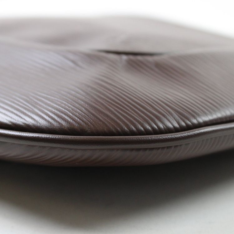 Louis Vuitton Matsy In Pelle EPI image 4