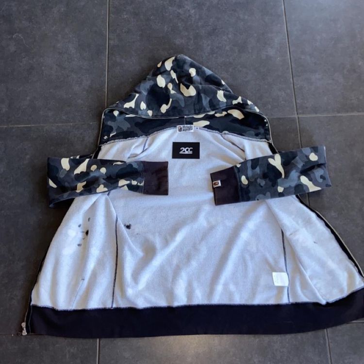 - Bape Glow in the Dark Full Zip Hoodie, Very rare 3