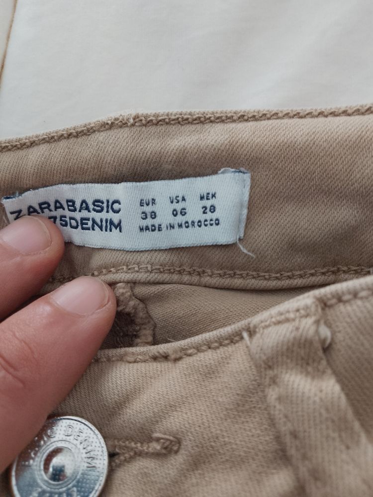 Zara Basic Denim Jeans 2