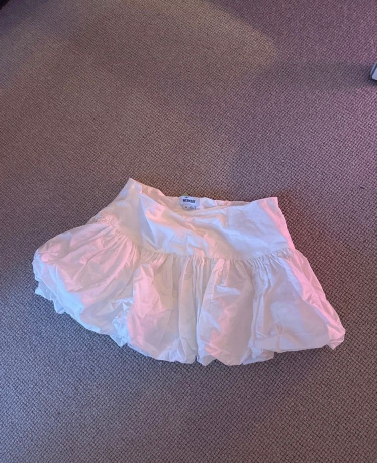Weekday White Weekday balloon skirt product image