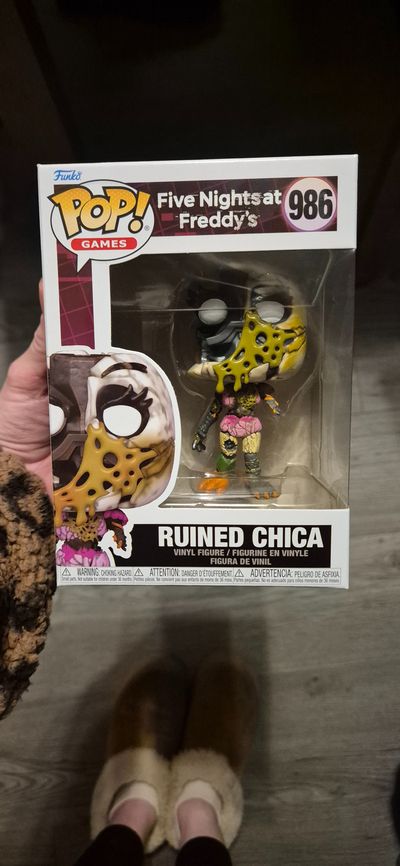 Funko Pop! Ruined Chica Vinyl Figure